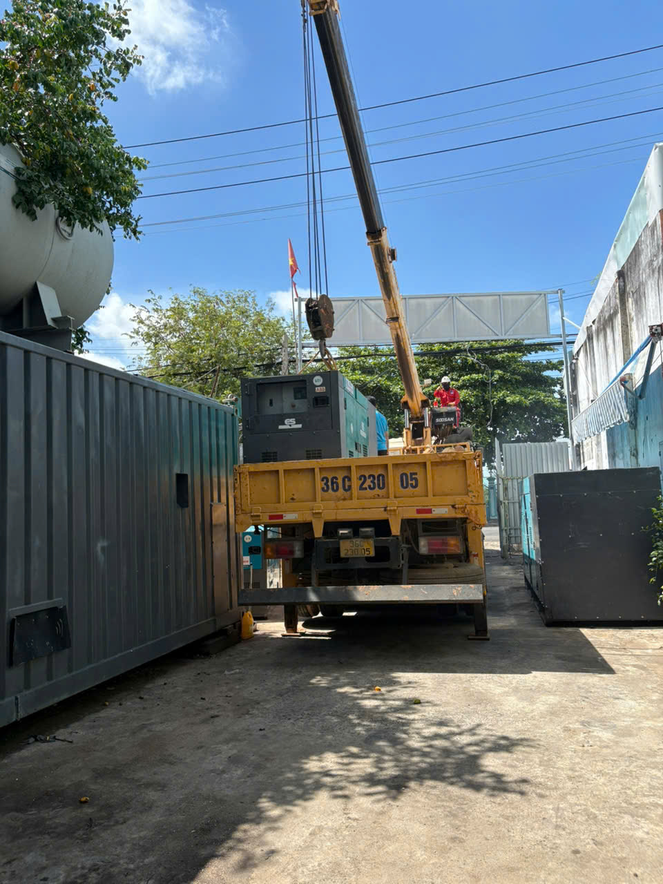 Máy phát điện Denyo (Hino) 50/60kVA tại Sân Bay Long Thành